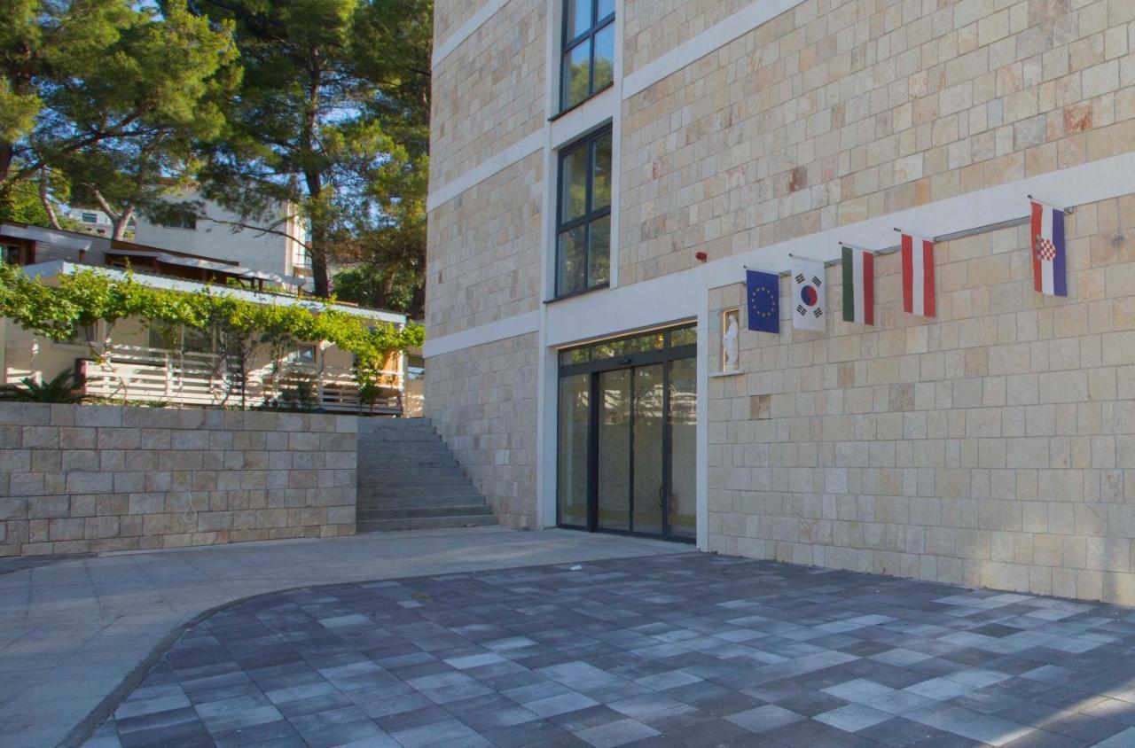 Villa Sveti Kriz Trogir Bagian luar foto