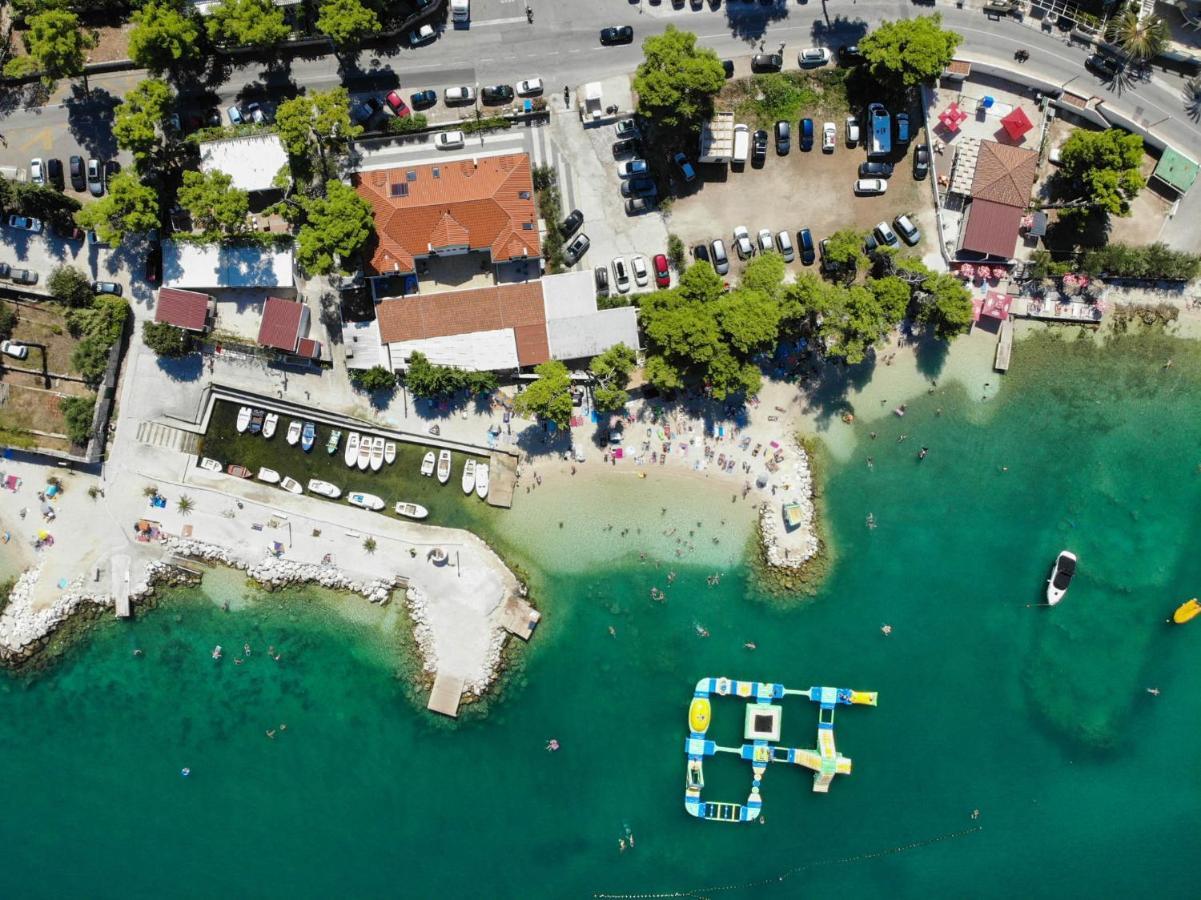 Villa Sveti Kriz Trogir Bagian luar foto